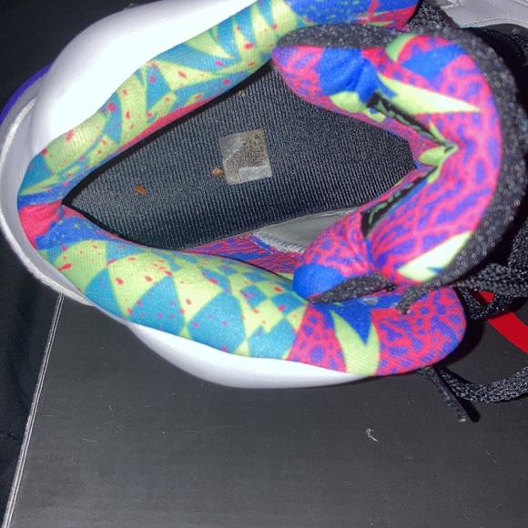 Retro Jordan 5 Fresh Prince Editions main image 9